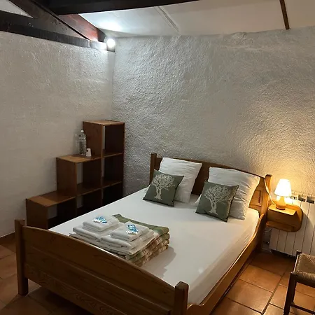 Maison Des Cevennes 招待所